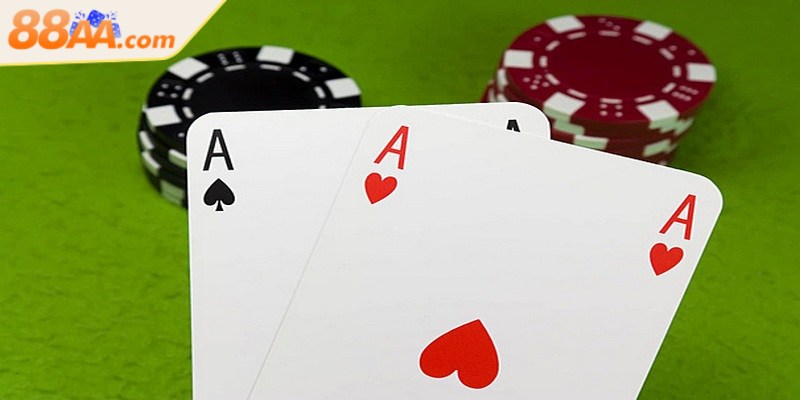 Tiến lên huyền thoại là một trò chơi bài truyền thống rất phổ biến