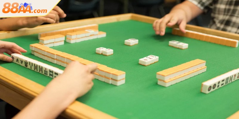 Cách chia bài và mục tiêu của trò chơi mạt chược